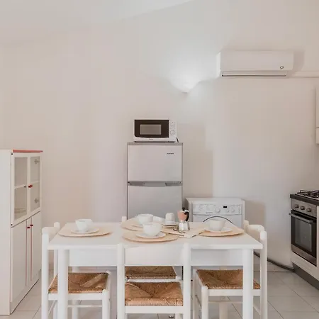 Isa-apartments With Air Conditioning And Private Outdoor Space In * San Teodoro (Sardinia)
