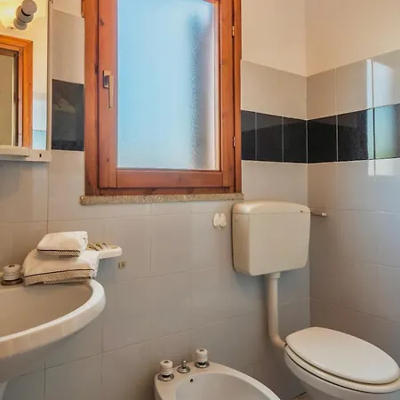 Isa-apartments With Air Conditioning And Private Outdoor Space In Daire San Teodoro (Sardinia)
