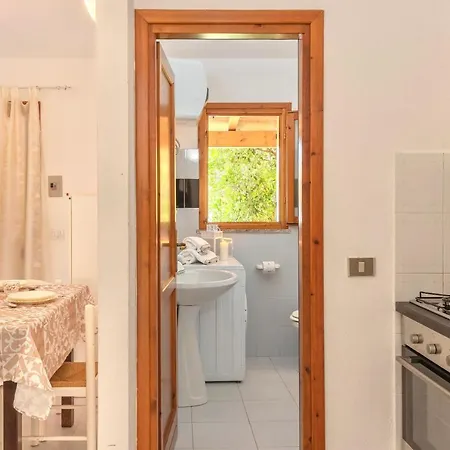 Isa-apartments With Air Conditioning And Private Outdoor Space In *