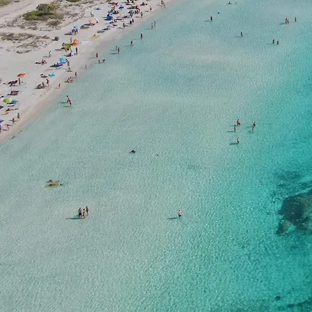 Isa-apartments With Air Conditioning And Private Outdoor Space In San Teodoro (Sardinia)