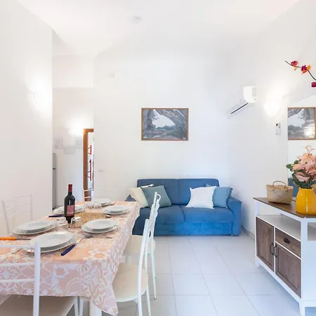 Isa-apartments With Air Conditioning And Private Outdoor Space In * San Teodoro (Sardinia)