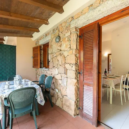 Isa-apartments With Air Conditioning And Private Outdoor Space In Apartment