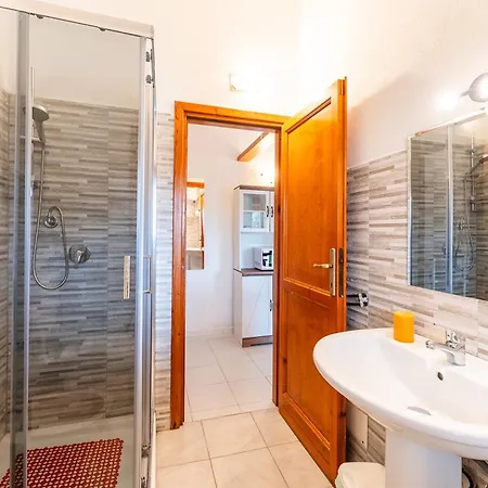 Isa-apartments With Air Conditioning And Private Outdoor Space In